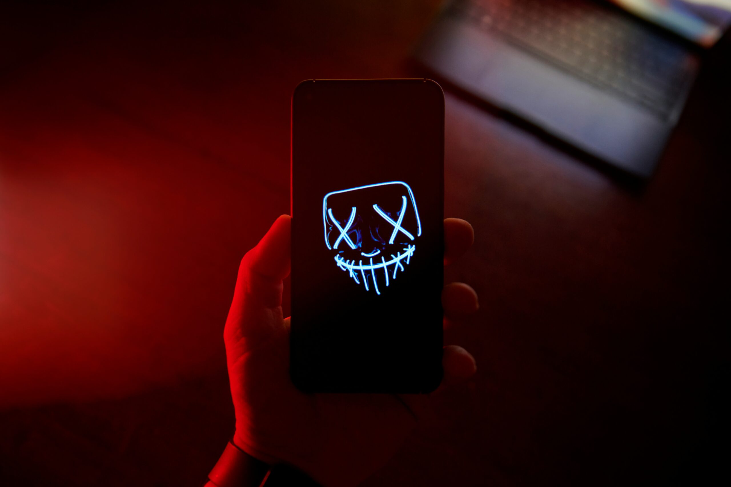 Protect Your Phone: Ultimate Guide to Mobile Security, Hacking Signs & Best Defense from Cyber Threats